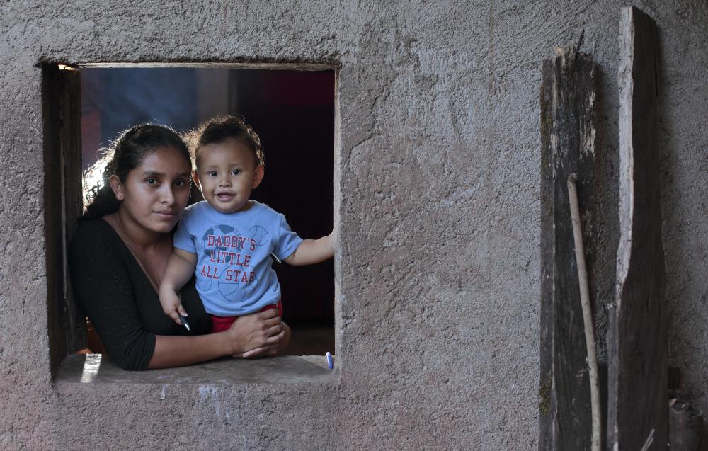 Nicaraguan mother and child 