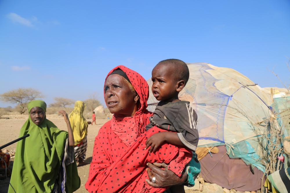 La mujer y su hijo de Somalia