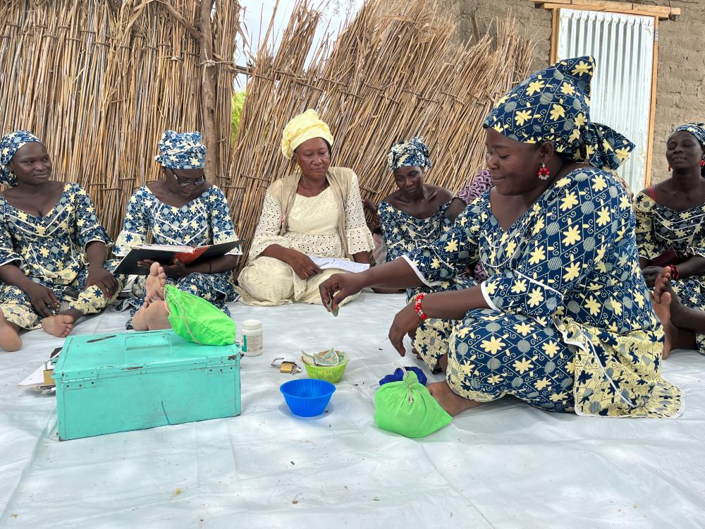 Women gather in Chad